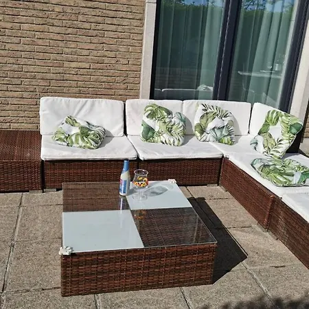 Вилла Spacious Near A