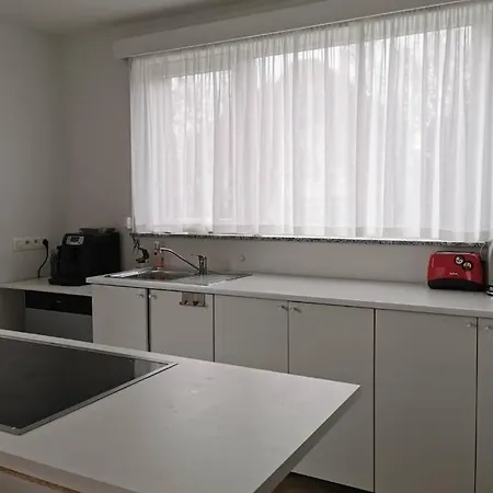 Spacious Near A *