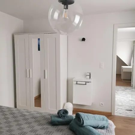 Spacious Near A Вилла Бреден